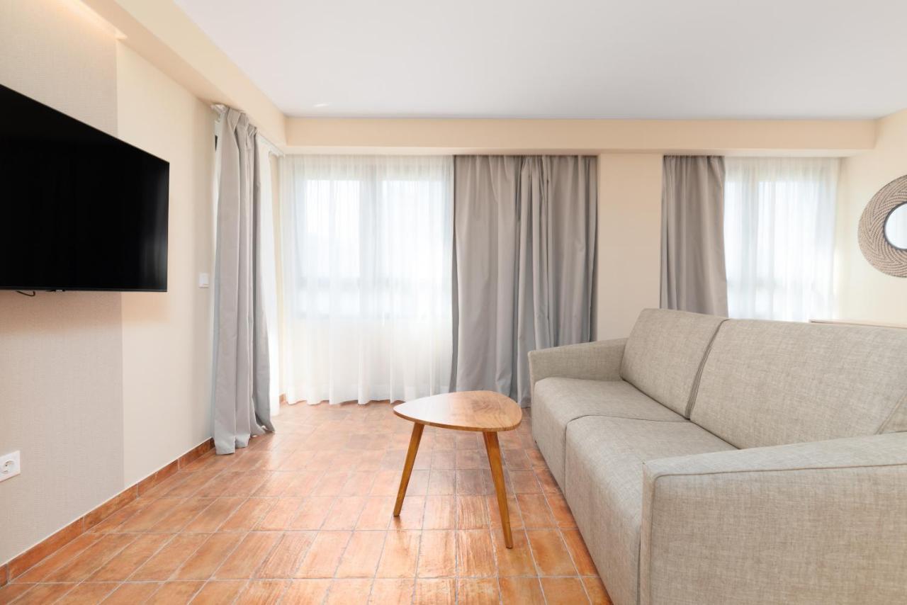 Apartamentos Las Ciencias H Walencja Zewnętrze zdjęcie