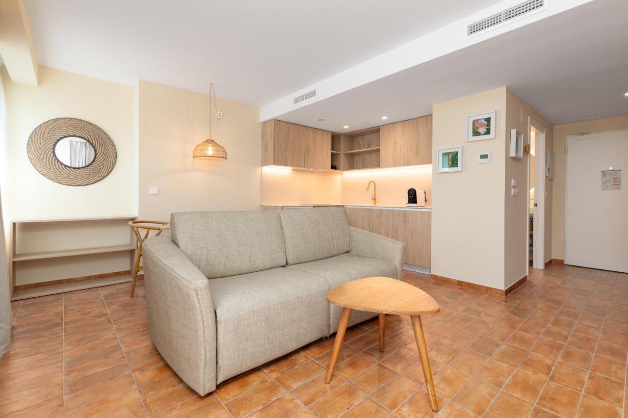 Apartamentos Las Ciencias H Walencja Zewnętrze zdjęcie