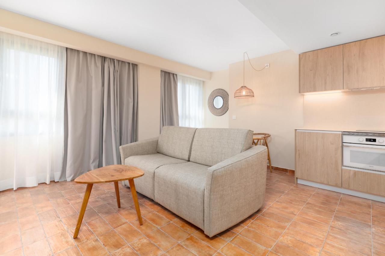 Apartamentos Las Ciencias H Walencja Zewnętrze zdjęcie
