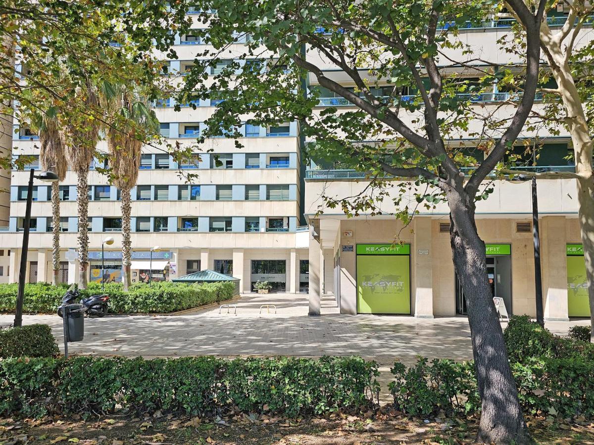 Apartamentos Las Ciencias H Walencja Zewnętrze zdjęcie